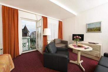 Garni Eden Hotels