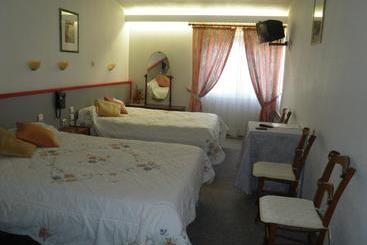 هتل La Pierre Blanche