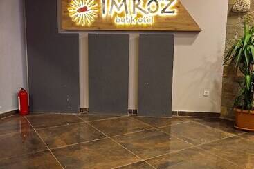 تختخواب و صبحانه İmroz Adali S Butik Otel