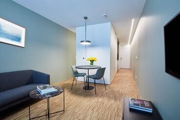 هتل Résidence Du Lys   Perrin Apartments