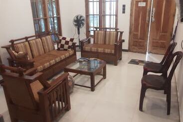 ペンション Hendy Bungalow