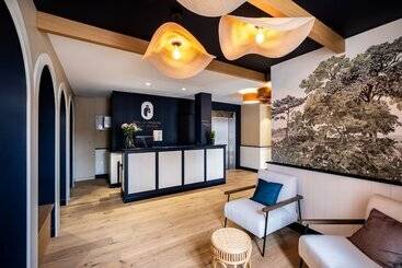 هتل Hôtel Le Français