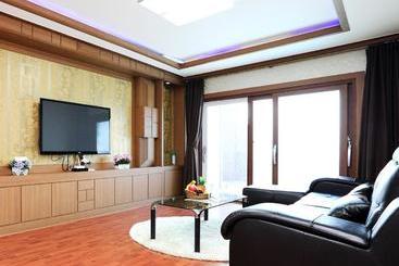 هتل Whitedream Pension