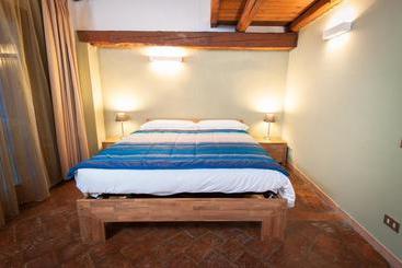 پانسیون Borgo La Colombara