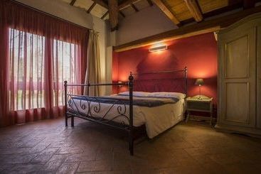 پانسیون Borgo La Colombara