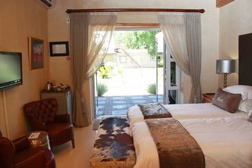 Surval Boutique Olive Estate