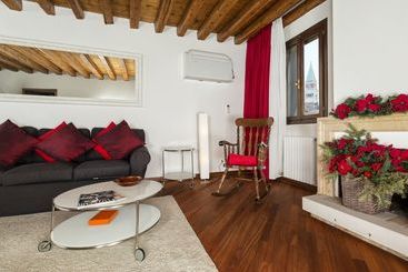 Venice Heaven Apartments   Ca Giulia Apartment With Private Living Terrace On Last Floor No Lift