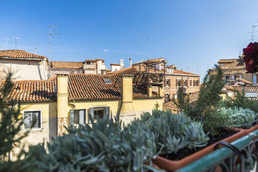 Venice Heaven Apartments   Ca Giulia Apartment With Private Living Terrace On Last Floor No Lift