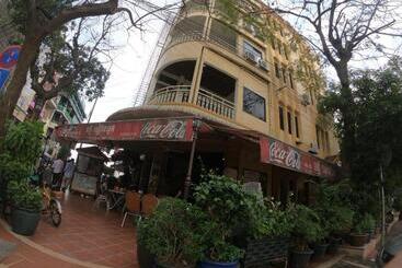 בית מלון כפרי The Bright Lotus Guesthouse