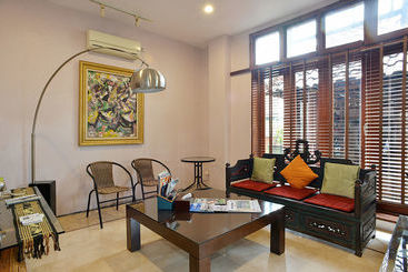 酒店 Tegal Panggung Inn