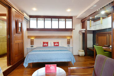 酒店 Tegal Panggung Inn