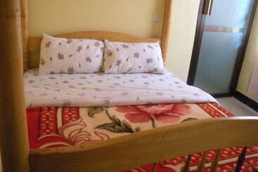 ツーリストアパートメント Jambo Rooms The B&b In Karatu