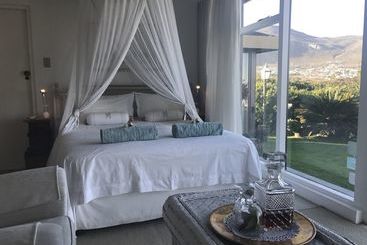 Kennedys Beach Villa