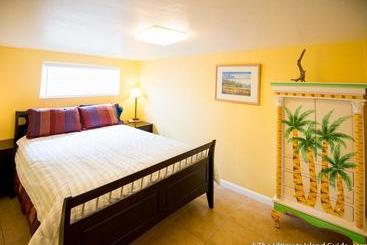 مُتل The Sea Gypsy Inn