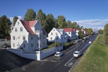 پانسیون Akurinn Guesthouse