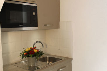 Residence Britania Cles Blanches