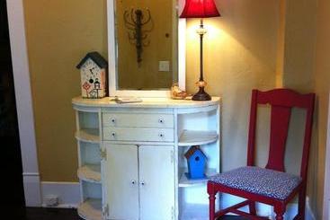 11 Singleton House  Bed And Breakfast