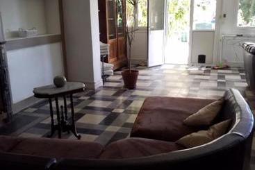 تختخواب و صبحانه L Oustalounet Chambres D Hotes