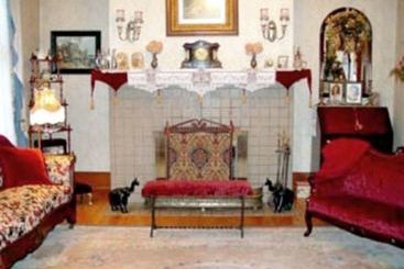 تختخواب و صبحانه Port City Victorian Inn