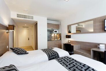 هتل Tulip Inn Massy Palaiseau  Residence