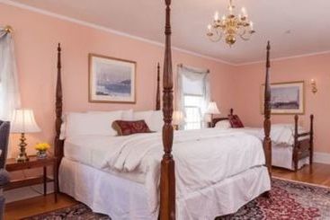 تختخواب و صبحانه Kennebec Inn