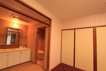 ریوکان Misasa Onsen Toenkan
