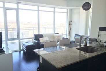 Square One Fully Furnished Suite