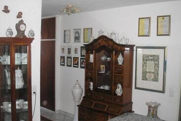 مبيت وإفطار Rheingold Garni