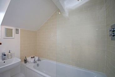 Orchard Cambridge Apartment