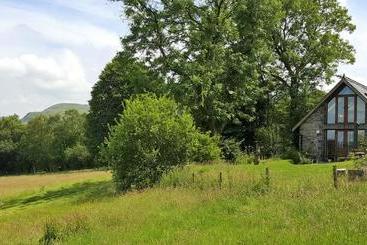 پانسیون Nant Yr Onnen B&b And Ysgubor Holiday Cottage