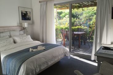 تختخواب و صبحانه 78on5th In Hermanus