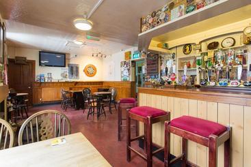 Brent Knoll Inn