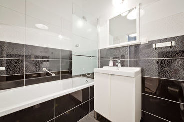 Very Berry   Orzeszkowej 16   Mtp Apartment, Parking, Check In 24h