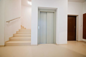 Very Berry   Orzeszkowej 16   Mtp Apartment, Parking, Check In 24h