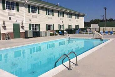 בית מלון כפרי Baymont By Wyndham Mount Vernon Renfro Valley