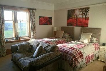 پانسیون Hay Farm House