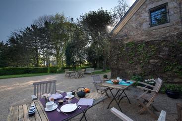 تختخواب و صبحانه Manoir Des Eperviers