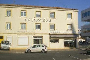 هتل Hôtel La Jetée Sud