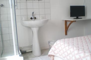 هتل Hôtel La Jetée Sud