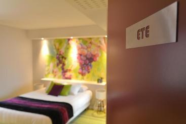 هتل Les Chambres De L Ady