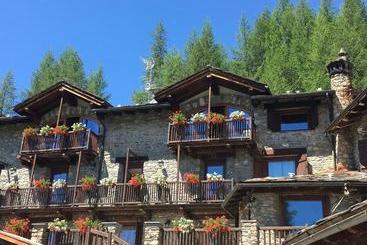 هتل Notre Maison