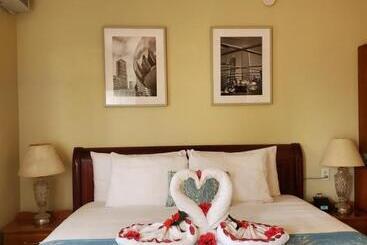 בית מלון כפרי Rolson