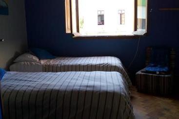 هتل The Princesa Insolente Hostel