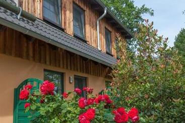 هتل Gasthaus & Pension Am Kurfürstendamm