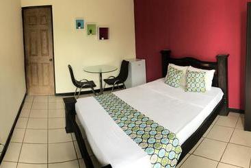 Mi Casa Hostel