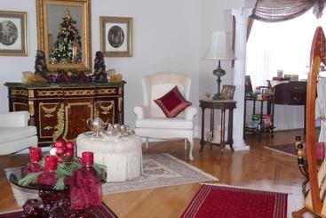 هتل Les Diplomates B&b Executive Guest House