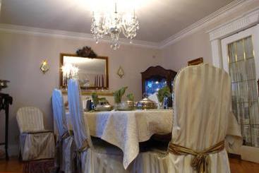 هتل Les Diplomates B&b Executive Guest House