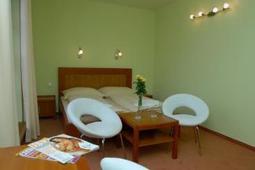 هتل Villa Romantica