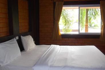 هتل Wilai Villa