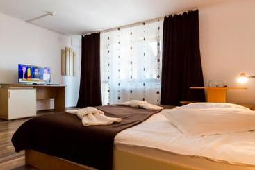 Hostel Sea Star